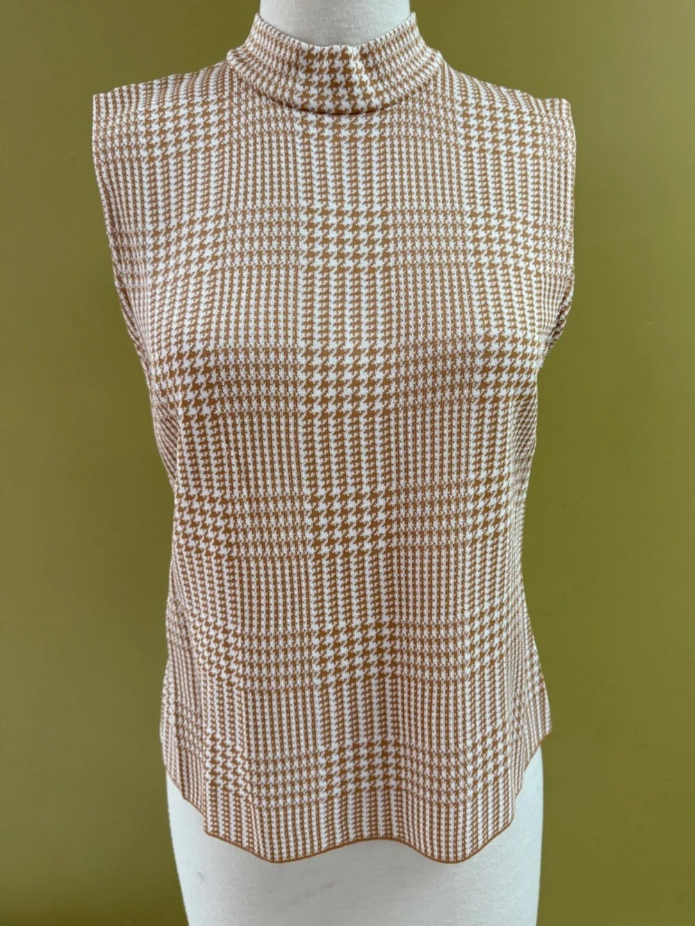 St. John houndstooth sweater and tank top set women’s M and L cardigan - Picture 8 of 14